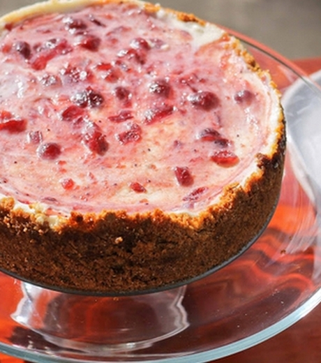 გიზიარებთ დიდებული დესერტის რეცეპტს, რომელიც ძალიან ბევრი ადამიანის საყვარელი ჩიზქეიქია მსოფლიოში.